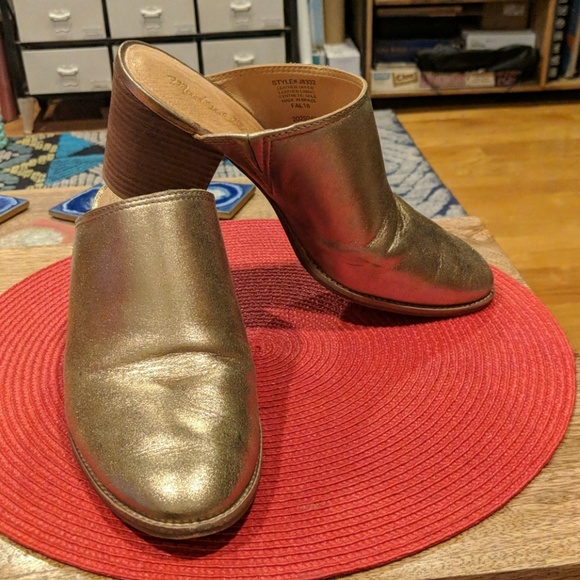 madewell gold mules